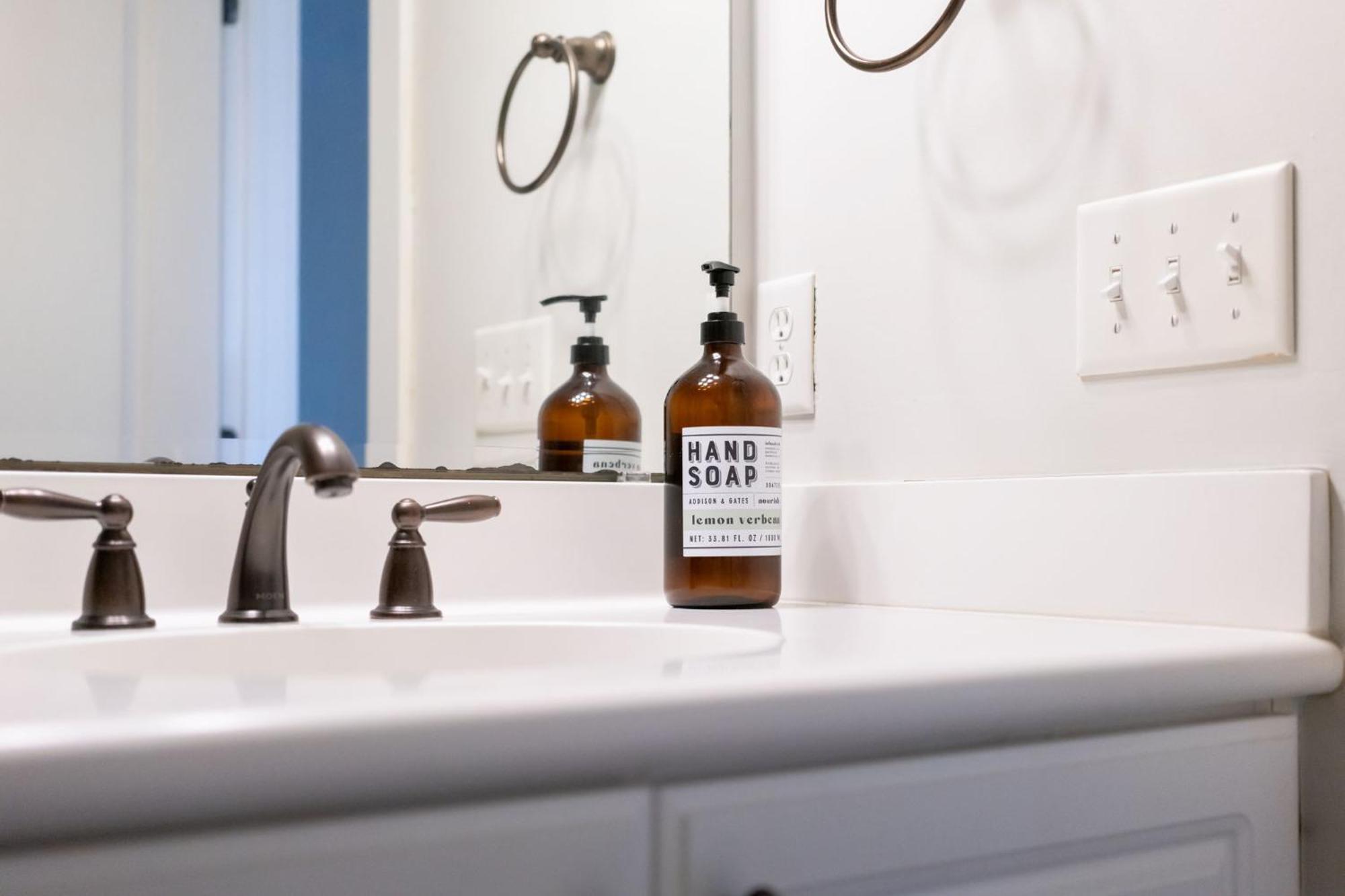 Downtown Wilmington Home ~ Pet Friendly Esterno foto